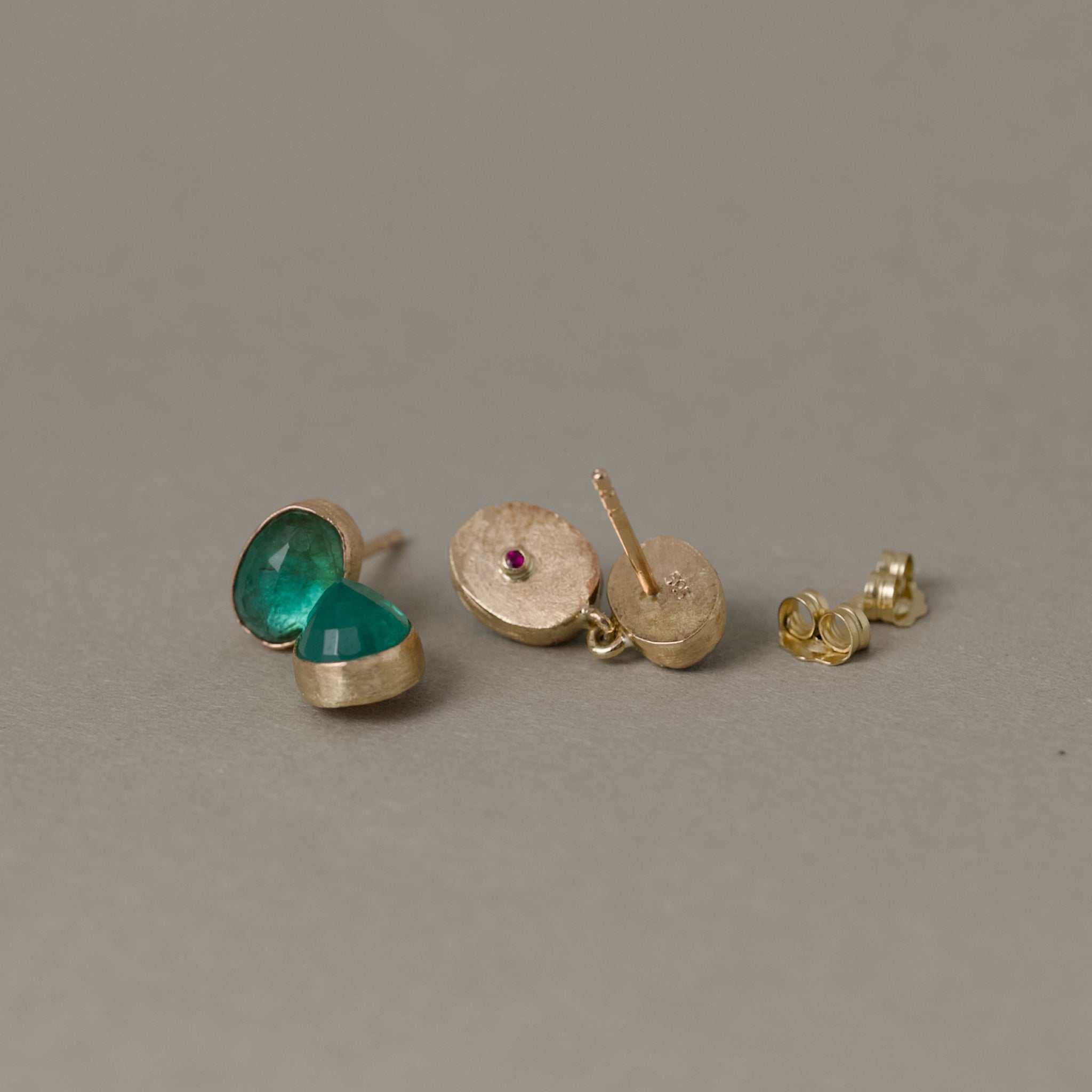 Duo Zambian emerald earrings in 14ct solid gold showing front and back