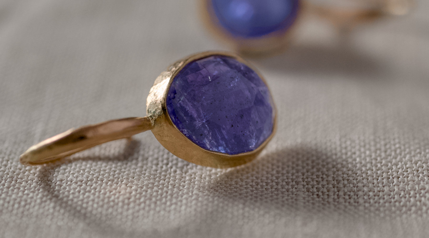 Discover the Enchanting Qualities of Tanzanite Jewellery: A December Delight