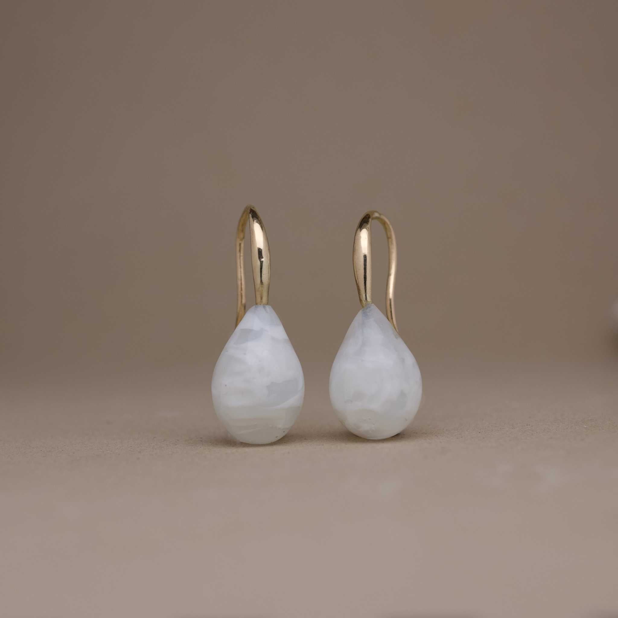 Bella Blanco Murano White Earrings with translucent and opaque white glass drops in 14ct gold settings.