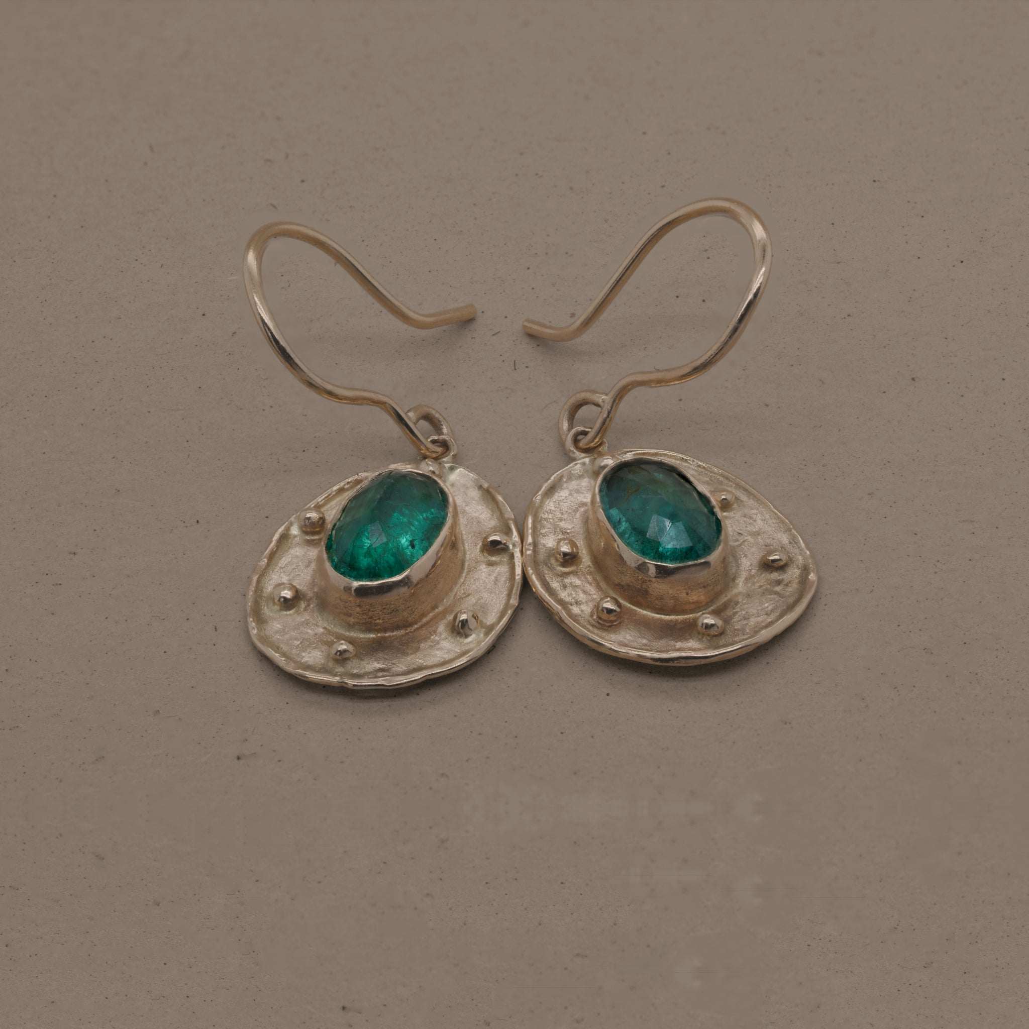Florin Emerald Earrings