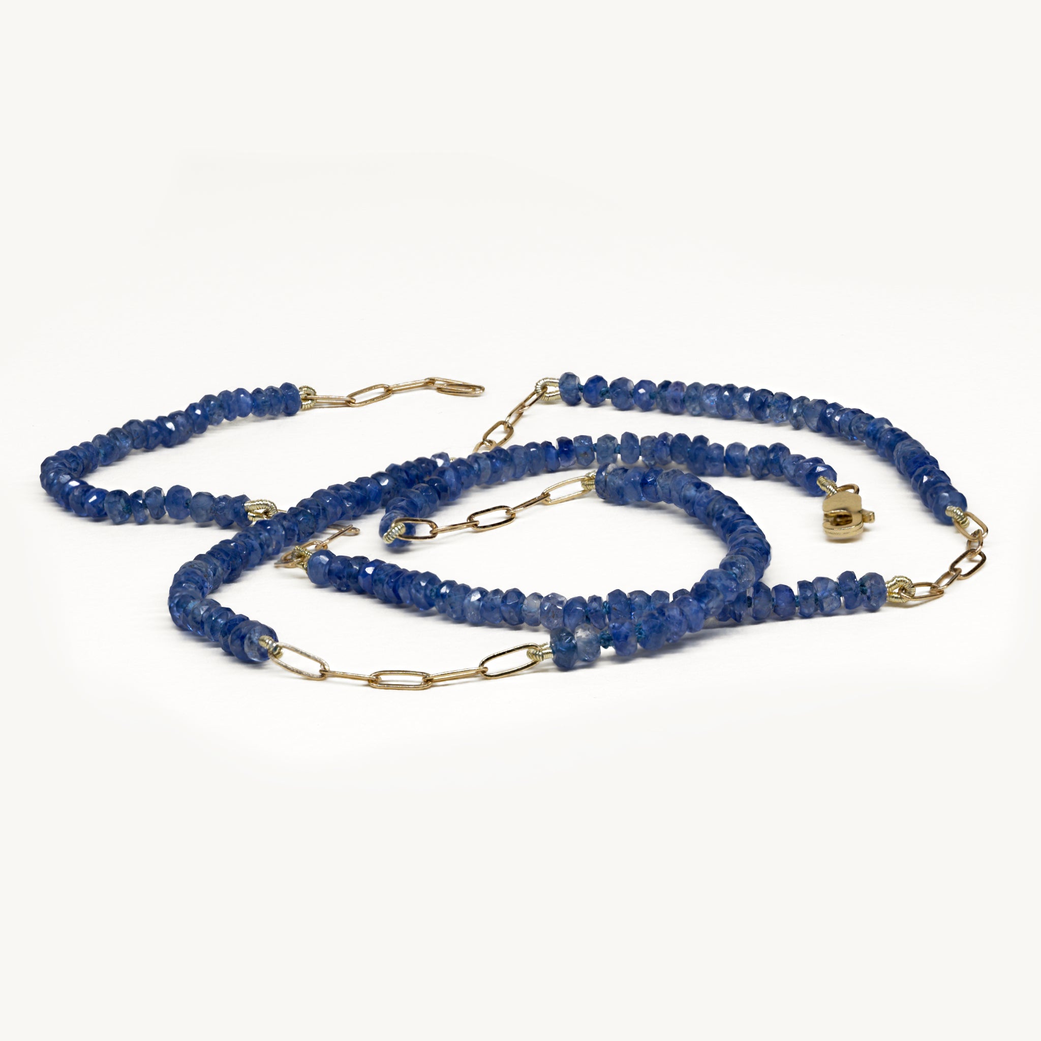 filo blu sapphire necklace