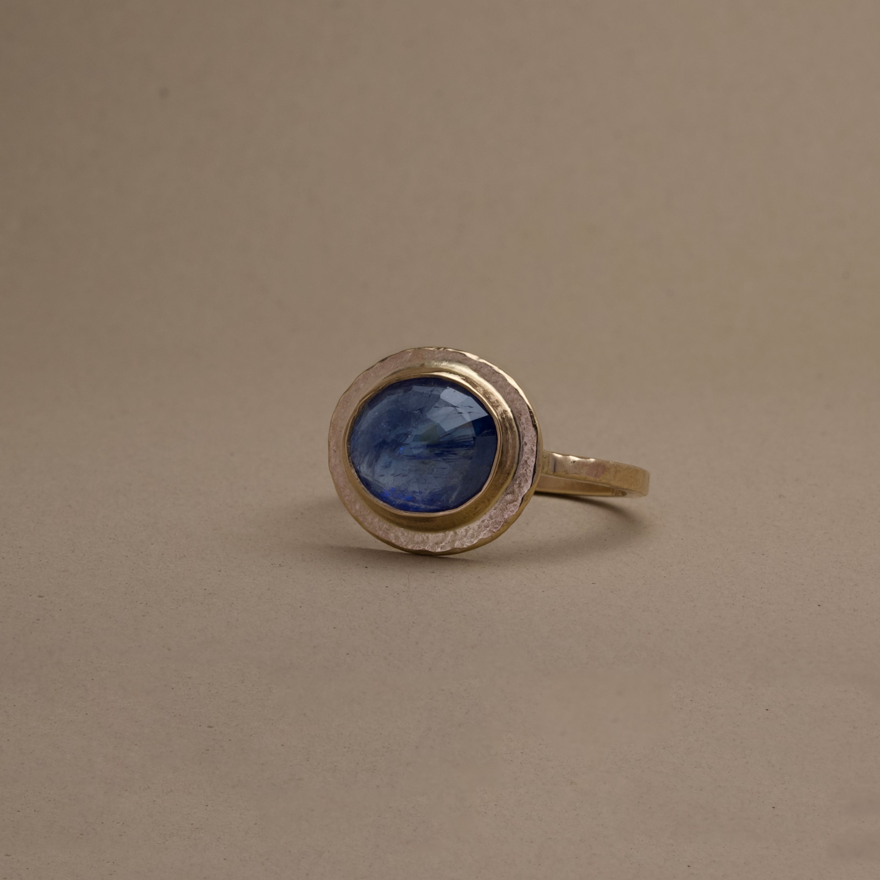 uno burma sapphire ring