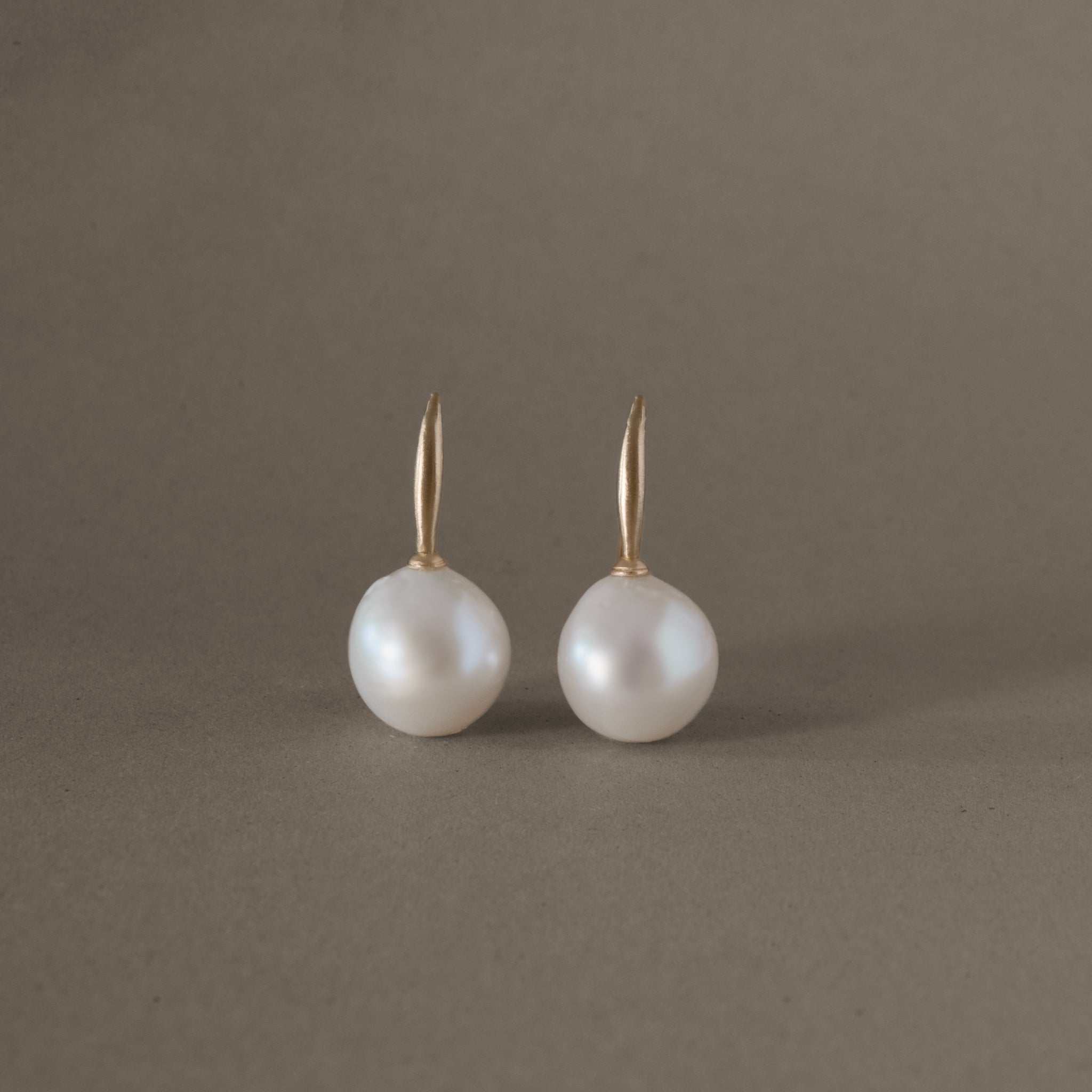 Freshwater Pearl Earrings in Gold Setting